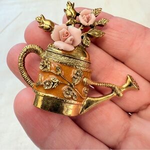 1928 Porcelain Rose Flower Watering Can Gold Tone Brooch Pin Enamel Vtg